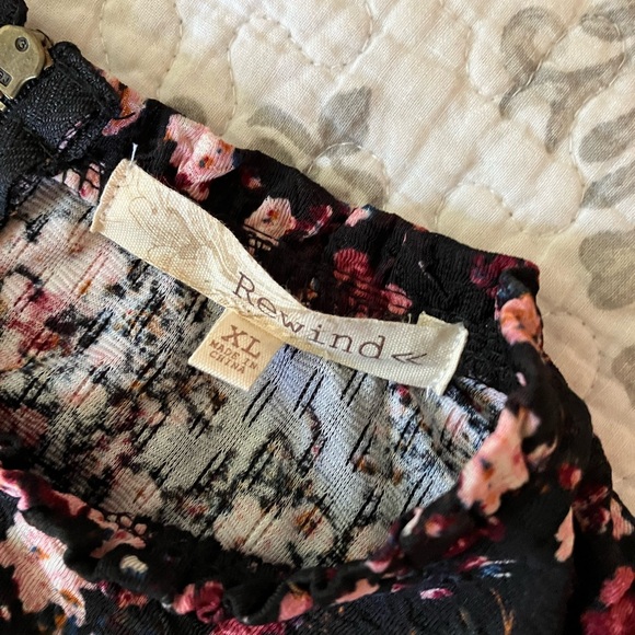 Rewind Floral Dress - Juniors XL - Picture 2 of 4